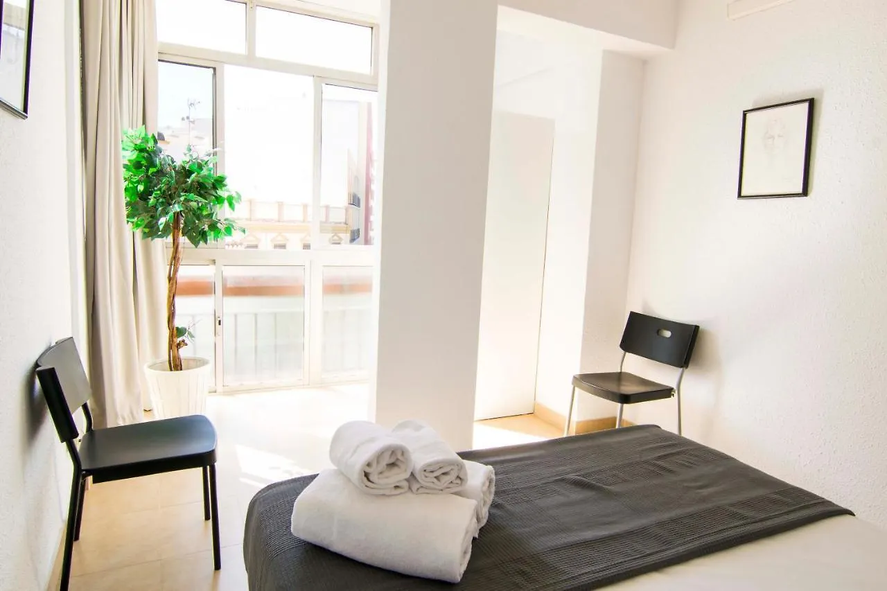 Letmalaga Economy Compas Apartment  Malaga