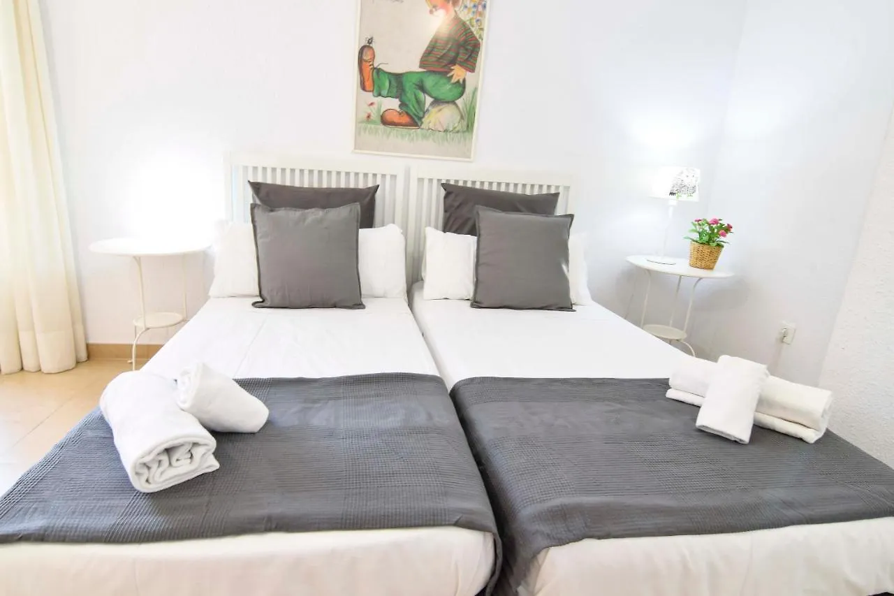 Letmalaga Economy Compas Apartment